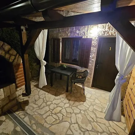 Forko Luxury Near Paradise *