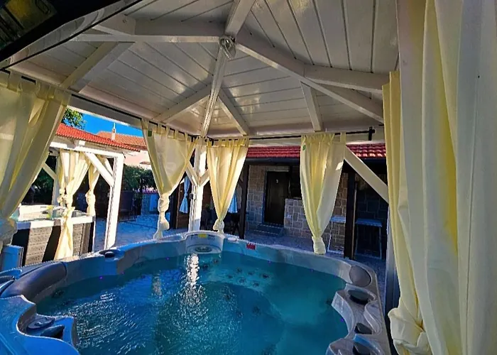 Forko 홈스테이 로파르