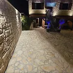 Forko Luxury Near Paradise