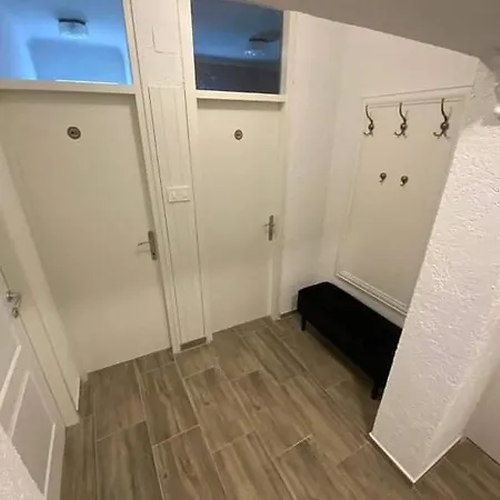 Gazde/Camere de închiriat Forko Lopar