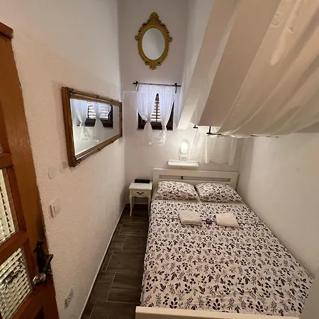 Homestay Forko Lopar