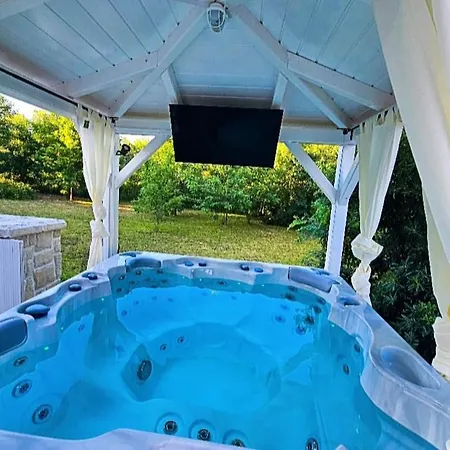 Forko Luxury Near Paradise Alloggio in famiglia