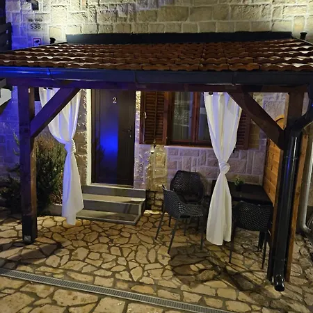 Forko Luxury Near Paradise منزل للإقامة